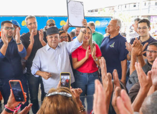 Governador Ibaneis Rocha entrega viaduto do Recanto das Emas à população Governador Ibaneis entrega viaduto do Recanto das Emas à população