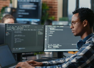 Tecnologia e gestão lideram áreas promissoras para o mercado de trabalho Tecnologia