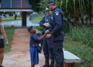 Batalhão Escolar promove policiamento em mais de 1,5 mil unidades de ensino Batalhão de Policiamento Escolar