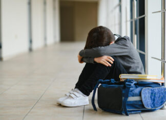 Seu filho não quer ir para a escola? Especialista explica o que fazer Evasão escolar pós-pandemia - Equipe AT