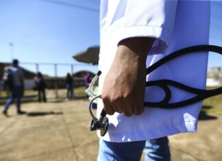 Mais Médicos lança edital com 5.970 vagas; inscrições começam nesta sexta (26) Mais Médicos