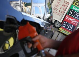 Combustíveis: canal recebe mais de mil denúncias de valores abusivos Preços combustíveis