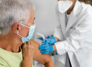 Sábado é dia de vacinação contra várias doenças, incluindo cães e gatos Cobertura vacinal no DF