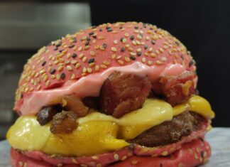 Barbie Burger do Padilha desembarca na Capital Federal Barbie Burger