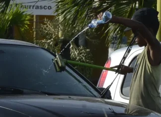 Trabalho infantil cresceu de 2019 a 2022, segundo pesquisa do IBGE Trabalho infantil no Brasil