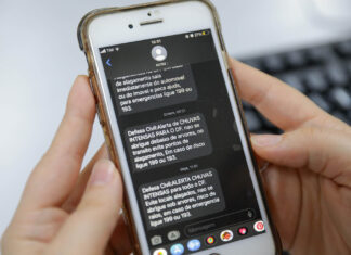 Sistema emite alertas gratuitos de desastres naturais via SMS alertas para desastres naturais Defesa Civil
