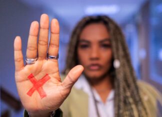 Lei proíbe veiculação de cenas de violência contra a mulher no Distrito Federal violência contra a mulher