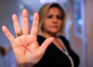 Regulamentado aluguel social para mulheres vítimas de violência Auxílio Mulher GDF