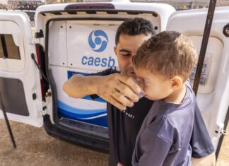 Caesb monta estrutura gigante para distribuir água no 7 de Setembro Distribuição água 7 de Setembro Caesb