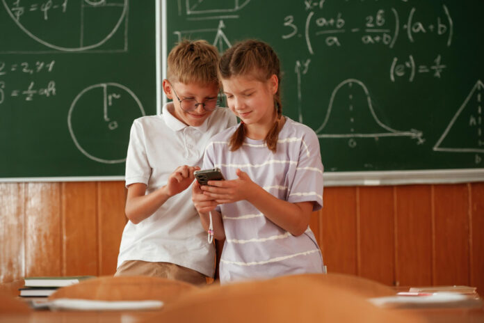 celular nas escolas celular nas escolas