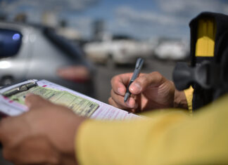 CRLV-e 2024 no DF será obrigatório a partir de 1° de janeiro de 2025 CRLV-e DF