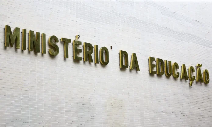 Encceja 2025 - Ministério da Educação (fachada) Encceja 2025 - Ministério da Educação (fachada)