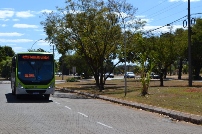 Cinco-linhas-de-onibus-mudam-o-trajeto-no-Condominio-Prive.jpeg