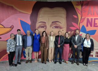 Estação de metrô da 108 Sul tem exposição em homenagem a profissionais da enfermagem