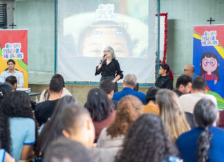Expansão do programa Em um Piscar de Olhos beneficiará mais de 56 mil alunos da rede pública do DF