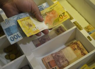 Portabilidade de consignado para CLT entre bancos começa a valer Portabilidade