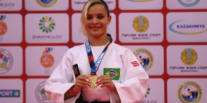 Rosi Andrade é ouro no Mundial de judô paralímpico Rosi Andrade é ouro no Mundial de judô paralímpico