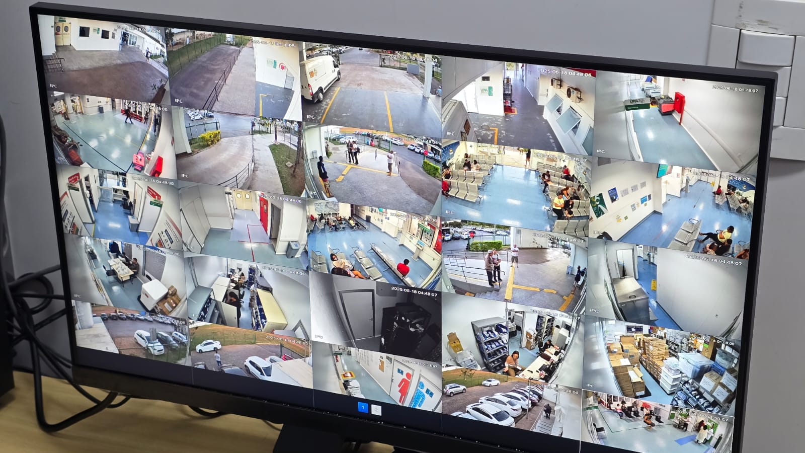 Câmeras de vigilância nos hospitais