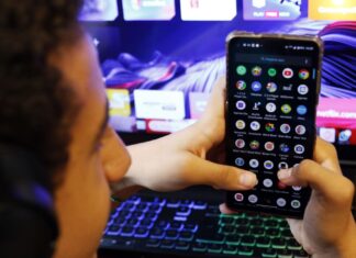 Lula envia PL para regulamentar redes sociais