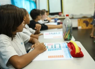 Brasil quer 64% das crianças alfabetizadas até o fim de 2025