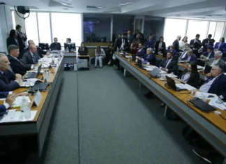 CPMI do INSS aprova quebras de sigilos em investigação