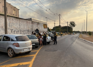 Detran-DF flagra 140 motoristas dirigindo bêbados em operação