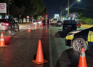 Detran-DF autua 46 motoristas por embriaguez