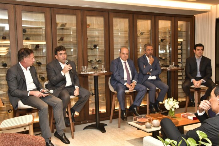 reunião_ Iara Morselli:Esfera Brasil.webp