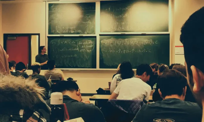 salaaula_© Shubham Sharan:Unsplash