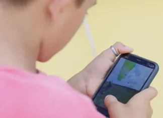 Guia ensina adolescentes a usar a internet com segurança