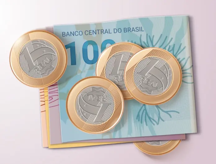 Cédulas e moedas de Reai.