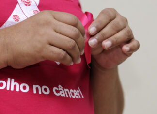 Outubro Rosa no DF com mutirões, palestras e caminhada no Parque da Cidade