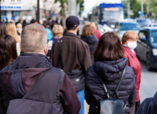 Nível de ocupação recua, mas DF mantém maior renda do país