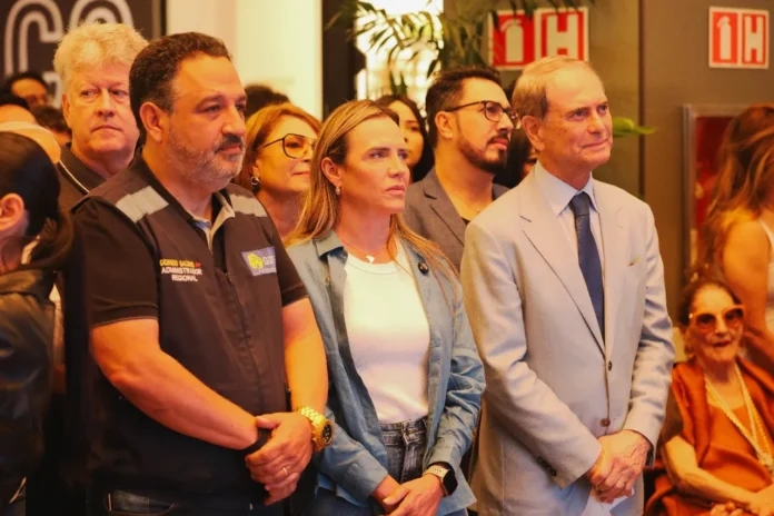 Celina e PO-Matheus H. Souza