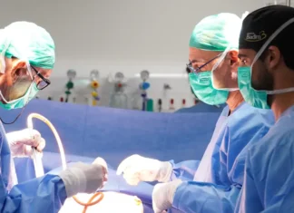 Médicos octogenários provam que experiência não tem idade