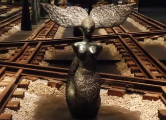 Arte Baiana expõe joias de resistência e alforria