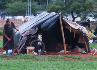 População em situação de rua chega a 358 mil no Brasil