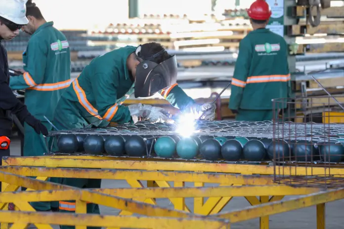 Contrução Civil-Matheus H. Carvalho:Agência Brasília