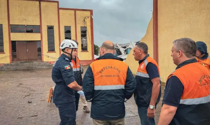 Defesa_civil_ts-© Soldado Lucas Oliveira:ASCOM:Defesa Civila