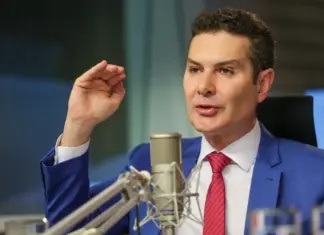 Governo vai investir R$ 4 bilhões no metrô do Recife