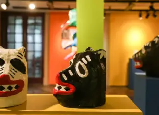 Família mantém há mais de um século tradição das máscaras de Olinda