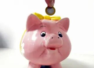 Poupança fecha novembro com novas perdas e saldo segue negativo