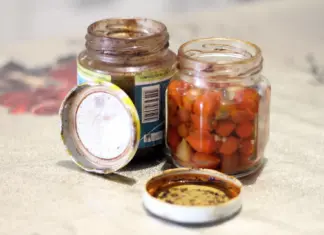 SES alerta: comer alimento vencido pode causar riscos graves