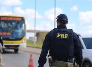 Operação Carnaval 2026 da PRF começa e vai até 18/2 PRF, Operação Rodovida, Rodovias Federais, Carnaval 2026, Ministério Da Justiça Alt text (imagem): PRF Carnaval 2026 intensifica fiscalização nas rodovias federais até 18/2