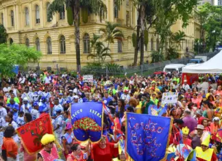 Carnaval SP: Teló e Pocah no Ibirapuera neste domingo Blocos SP no Ibirapuera com Michel Teló e Pocah neste domingo (15)