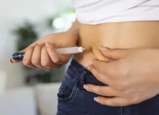 Anvisa alerta: uso indevido de “canetas” pode causar pancreatite Caneta emagressedora