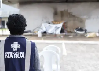 Consultórios na Rua fizeram 20,6 mil atendimentos em 2025 Equipe de Consultório na Rua realiza atendimento itinerante a pessoas em situação de vulnerabilidade no DF em 2025