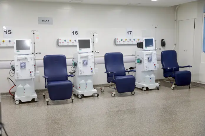 Hemodiálise DF: HRT e HRG ampliam vagas com reforma e novas máquinas