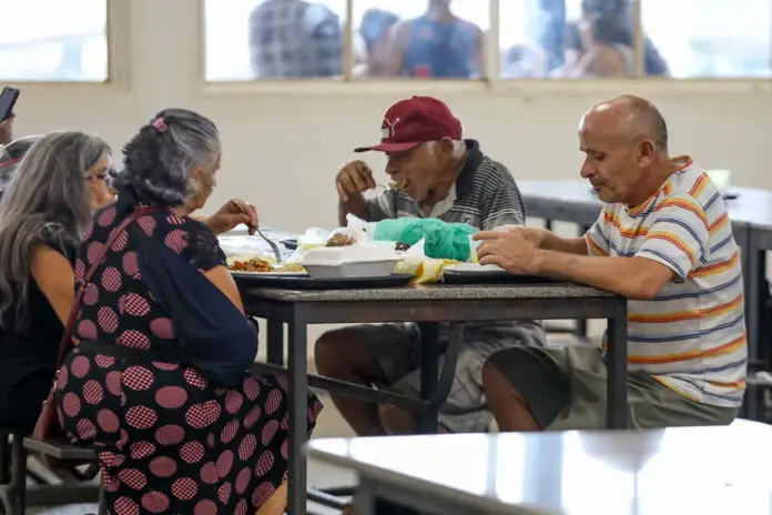 Restaurante comunitário-Joel Rodrigues-Agência Brasília 3 refeições R$2 em restaurante comunitário do DF com cardápio oficial da Sedes
