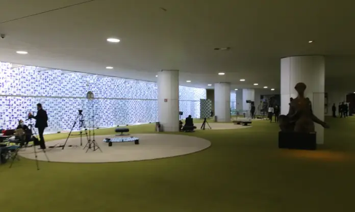 Entidades repudiam intimidação a jornalista no Salão Verde da Câmara